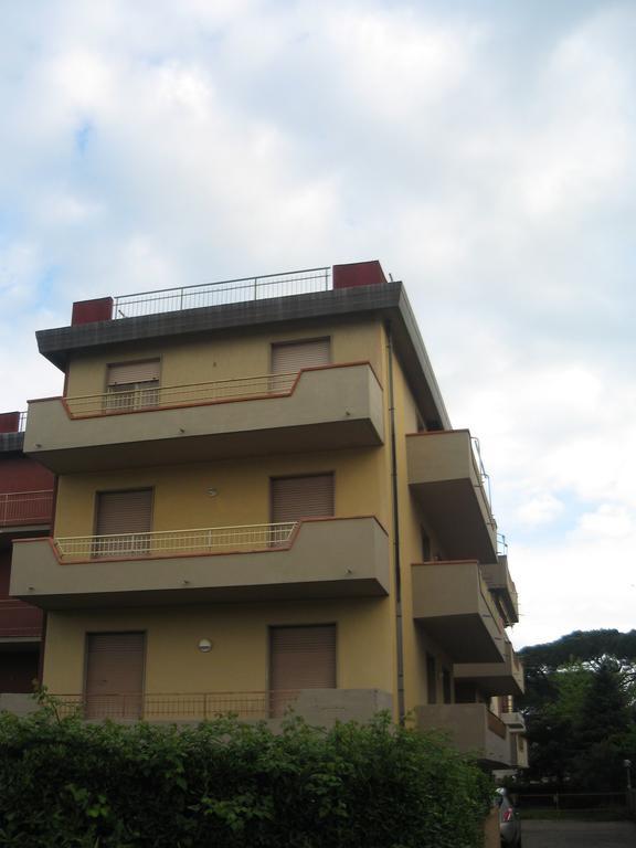 Villa Manuela Apartment Marinella di Sarzana Exterior foto